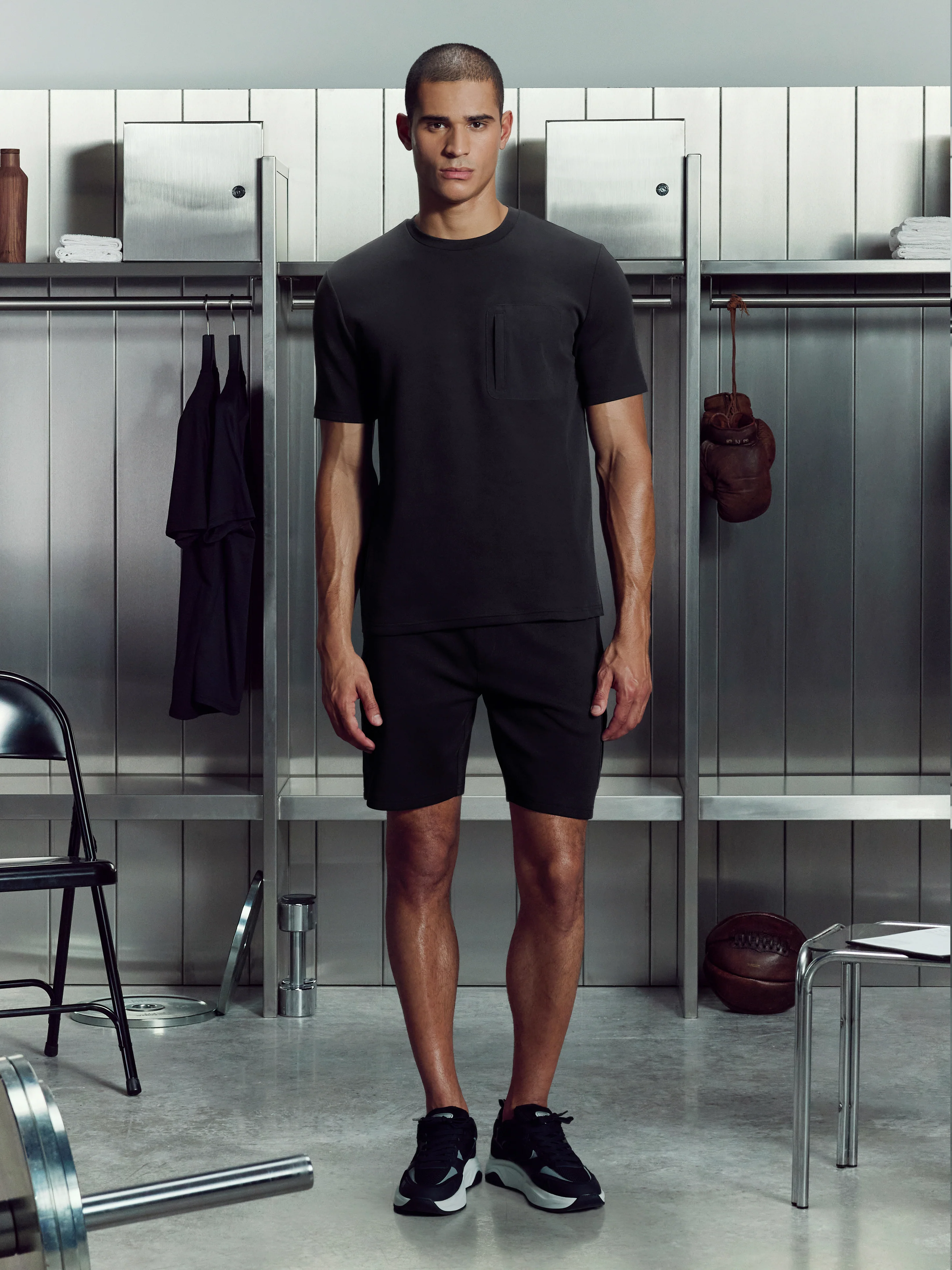 AirTech Hybrid Cargo Short in Black - Image 7