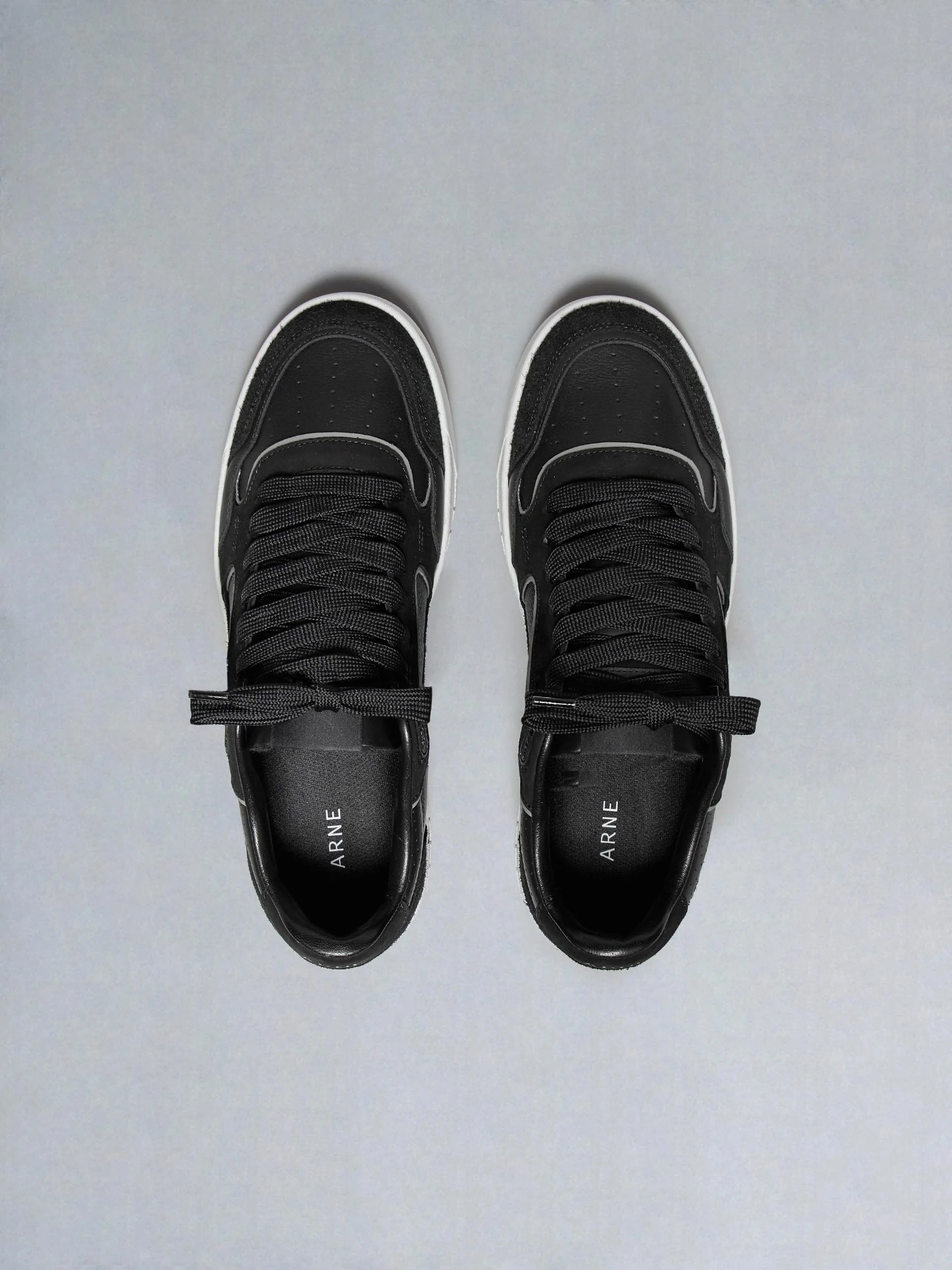 Hoop Trainer in Black - Image 5