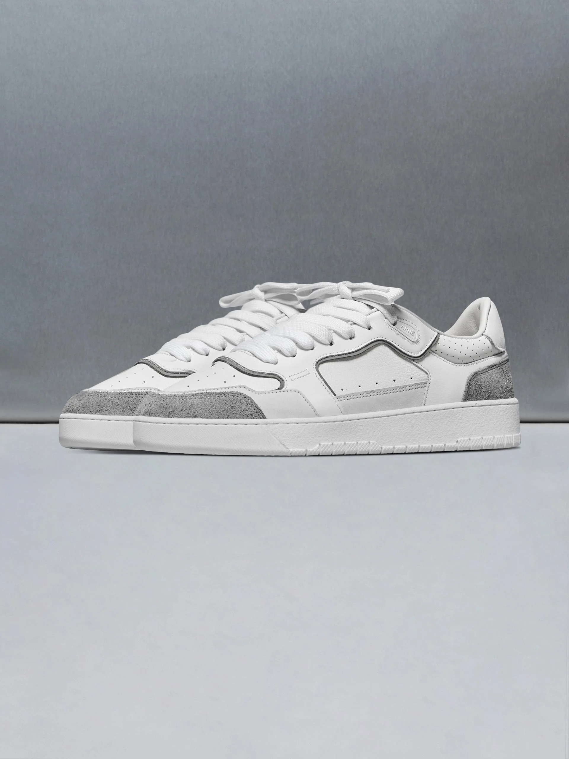 Hoop Trainer in White Grey - Image 3