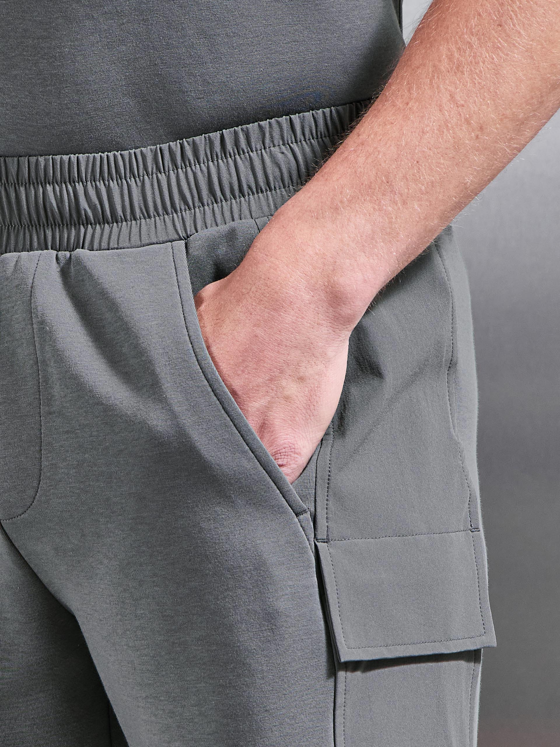 Hybrid Cargo Short in Grey - Image 4