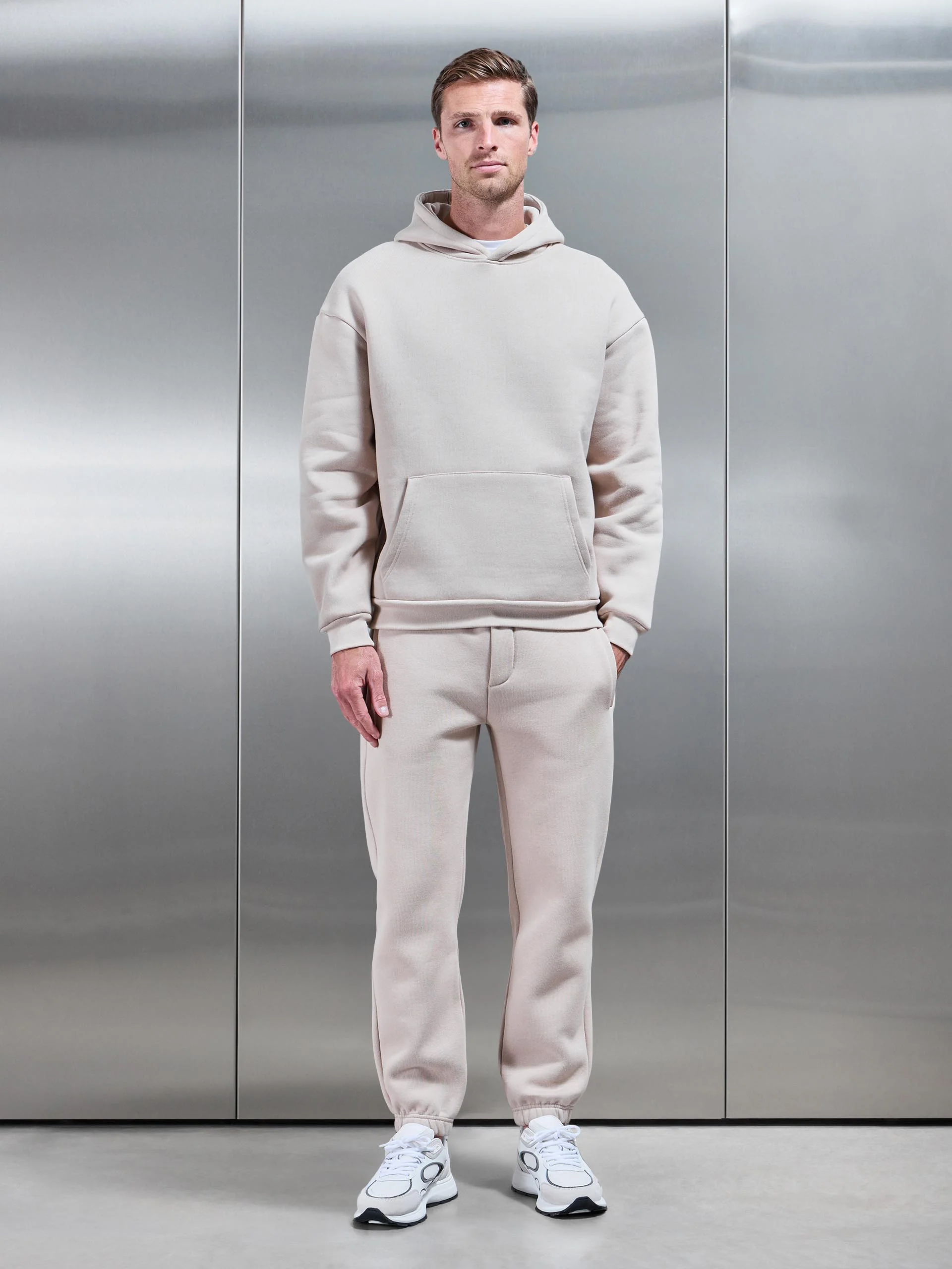 Relaxed Fit Jogger in Beige - Image 2